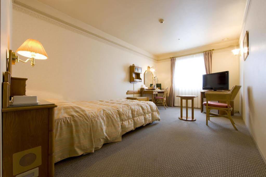 Hotel Merieges Miyazaki Extérieur photo